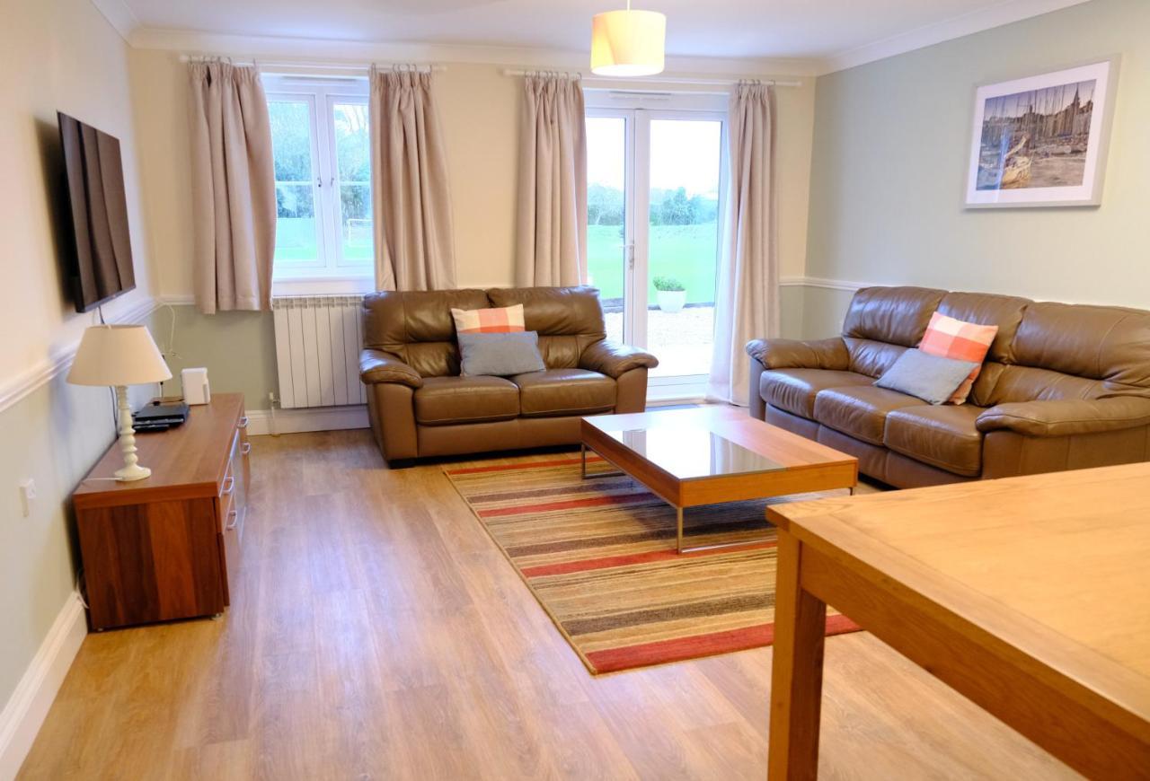 Ellingham Self-Catering Cottages Saint Peter Port Buitenkant foto