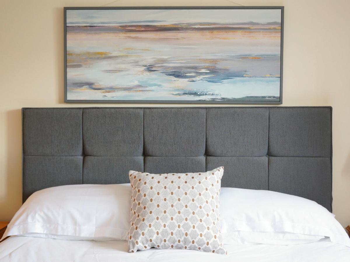 Ellingham Self-Catering Cottages Saint Peter Port Buitenkant foto