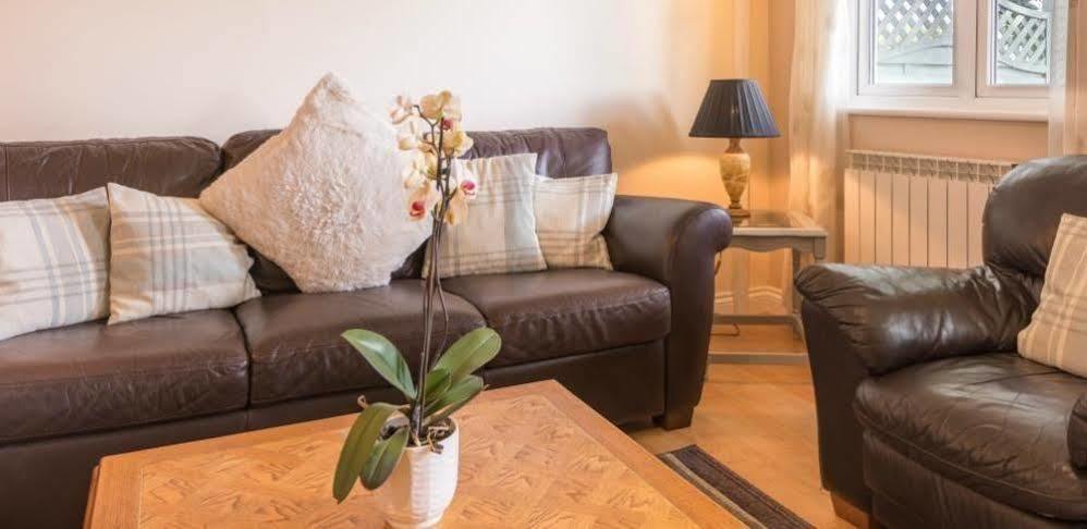 Ellingham Self-Catering Cottages Saint Peter Port Buitenkant foto