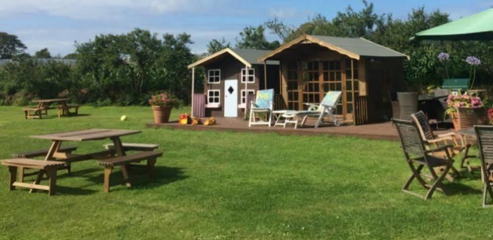 Ellingham Self-Catering Cottages Saint Peter Port Buitenkant foto